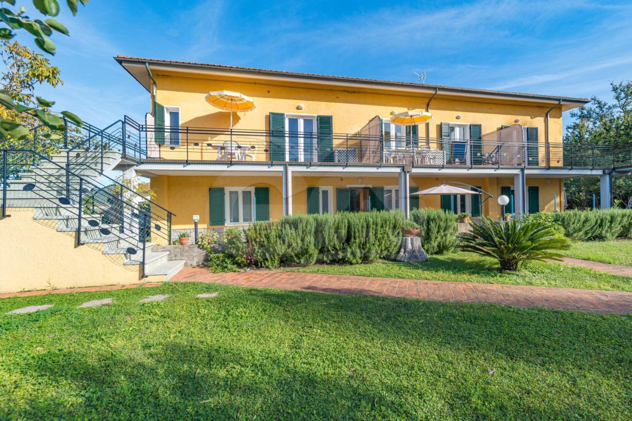 Residence Gli Olmi - Goelba Marina di Campo Zewnętrze zdjęcie